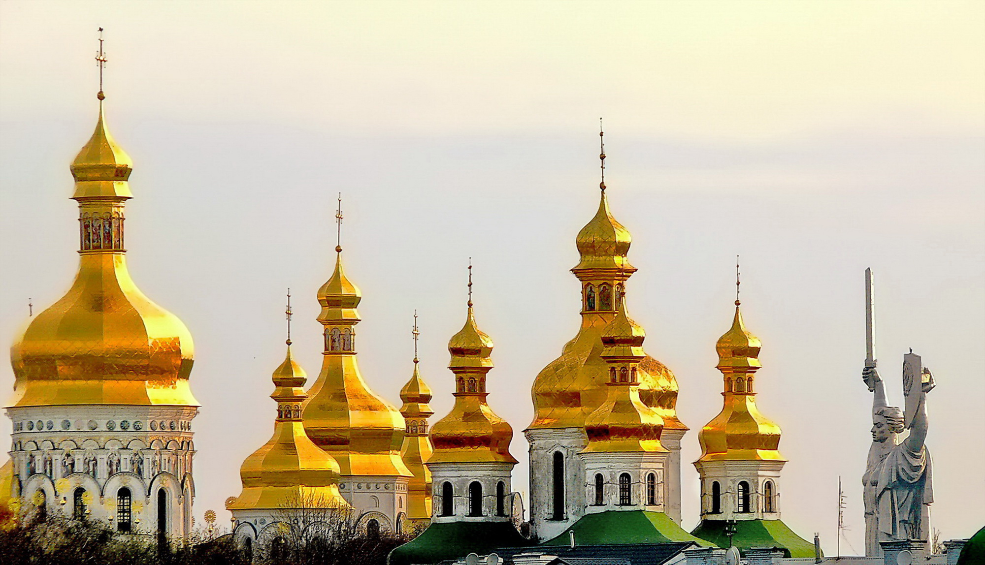 213 KIEV Lavra y La Madre Patria