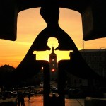 028 - Memorial al Holodomor. y campanario de Santa Sofía