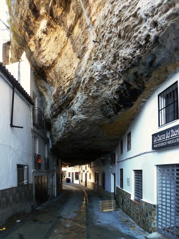 Setenil - calle Cuevas de la Sombra